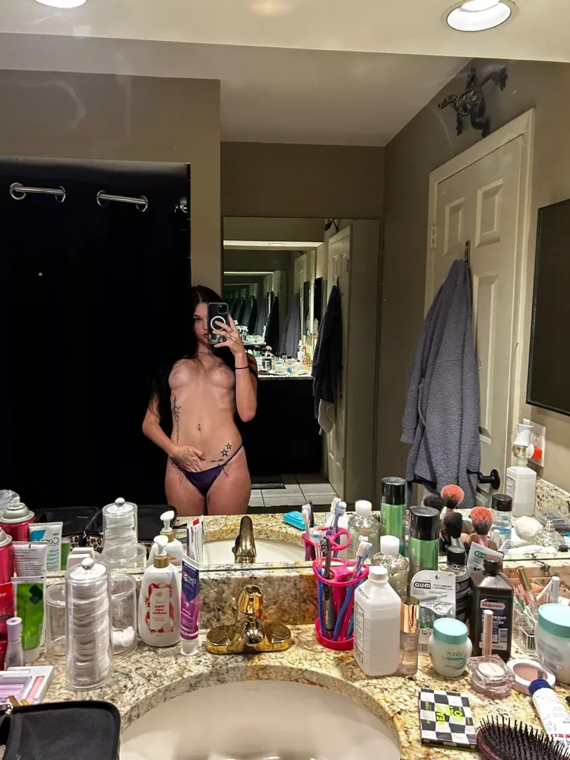 When im in my purple panties, im always a slut [F]