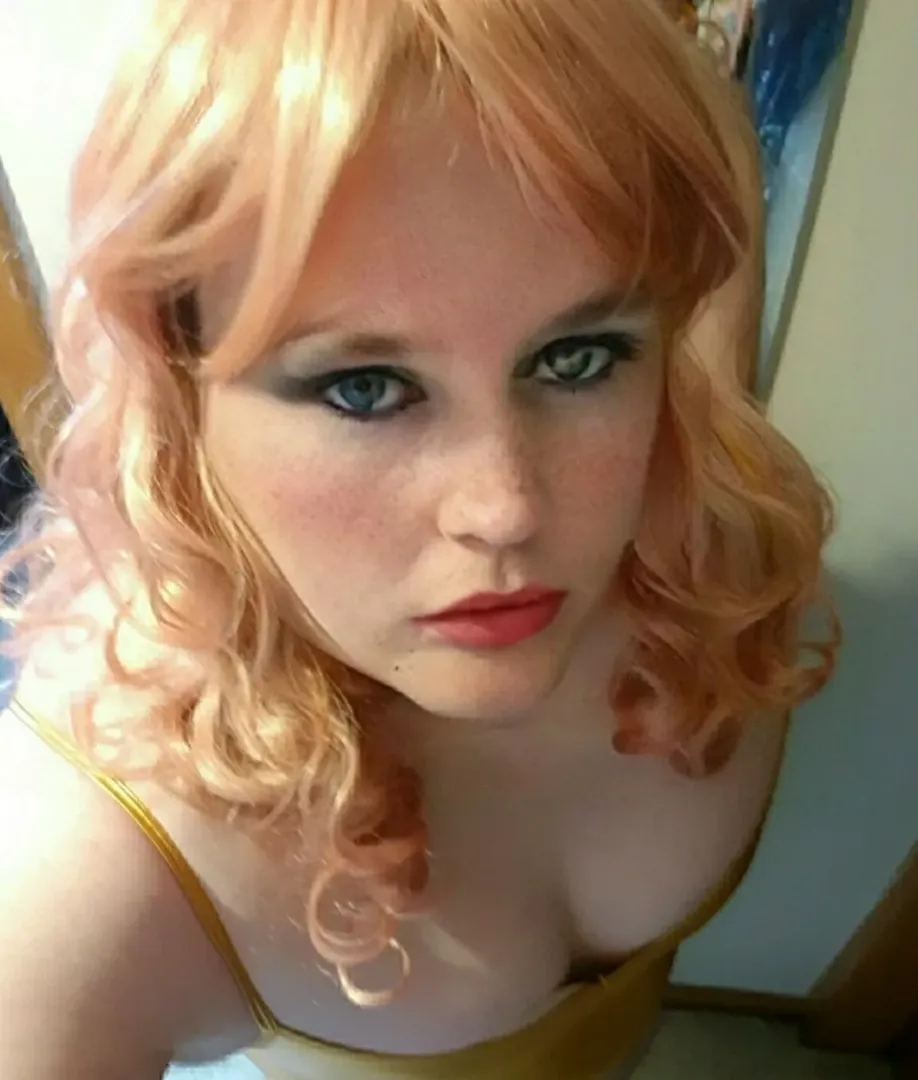 When people message me on grindr... why do they all call me a dumb bitch? Is there something about how I look?