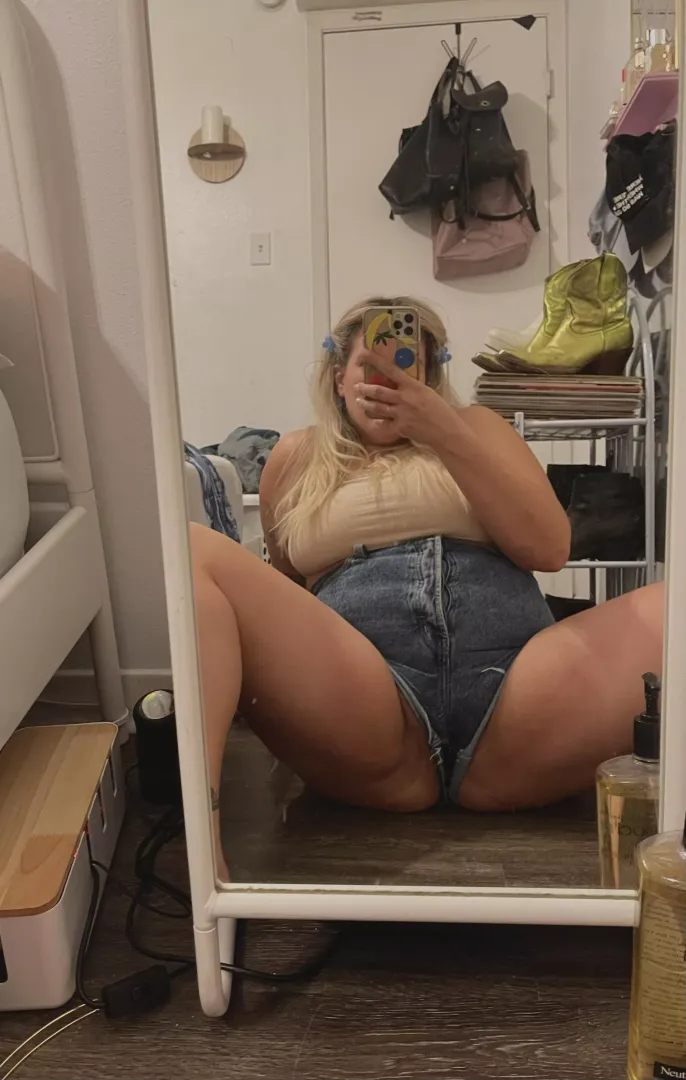when the shorts are this tight, the seam rubs just right