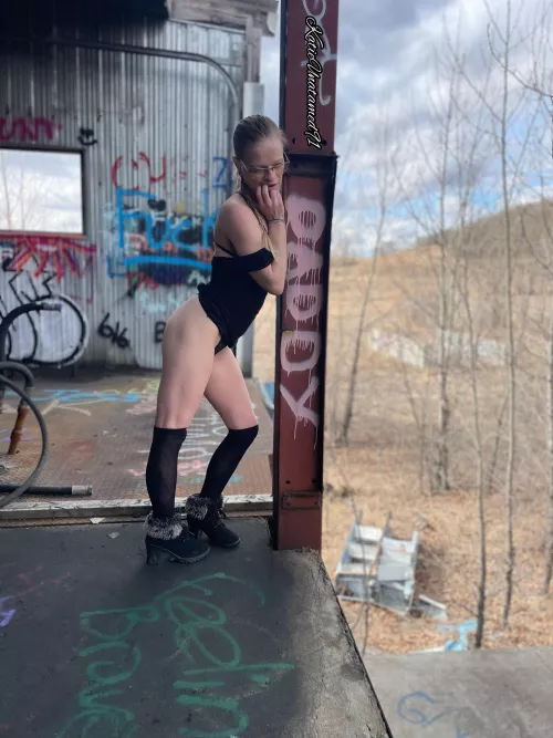 When the universe provides the canvas.