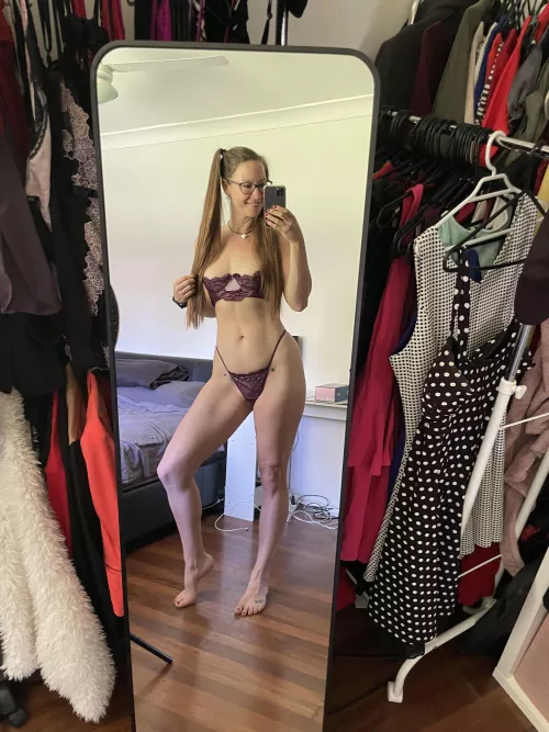 When you get sent a new lingerie collection… 🔥🥵 sexy times!