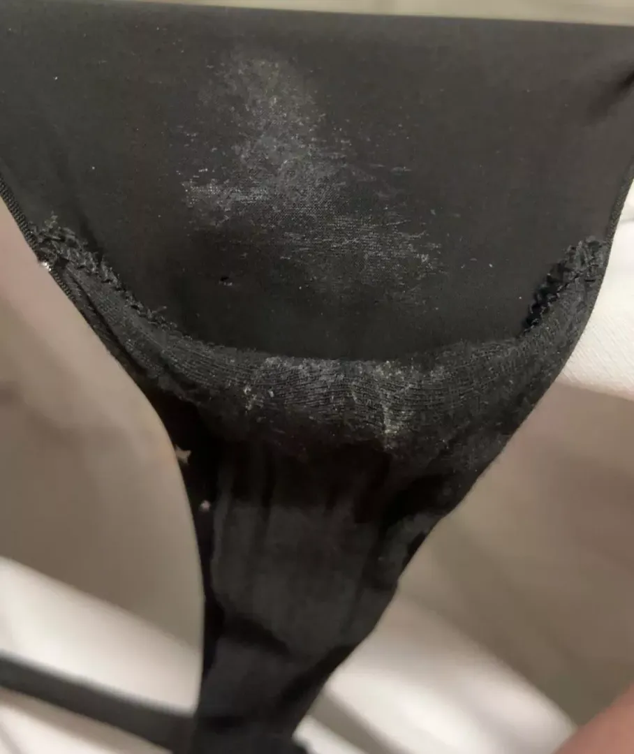 When you get turned on at work, there’s no hidin 🥵