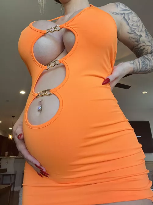Where are you taking me on our first pregnant date? 💦😈