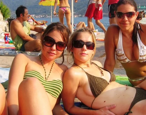 Which beach babe?