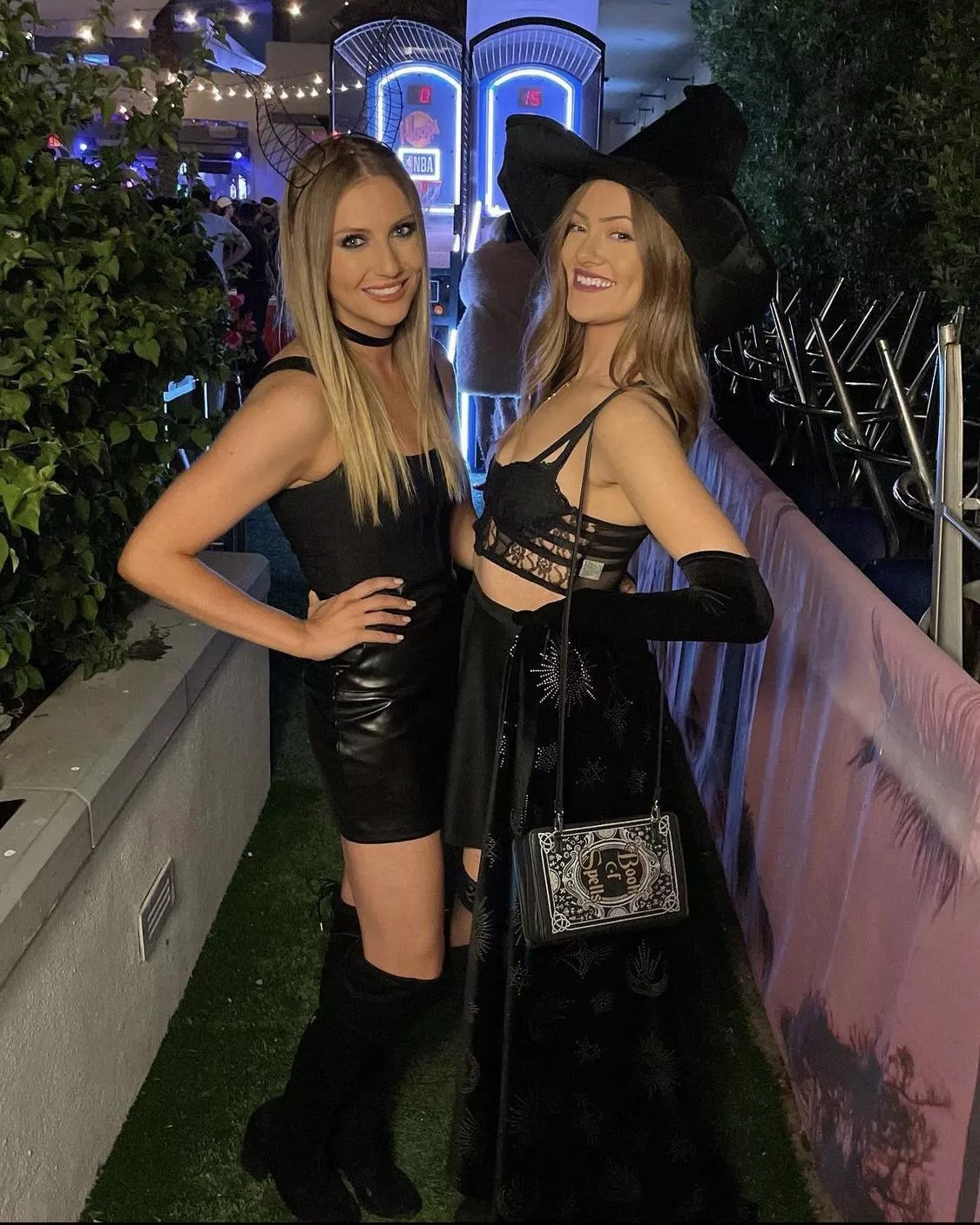 Which girl in black?