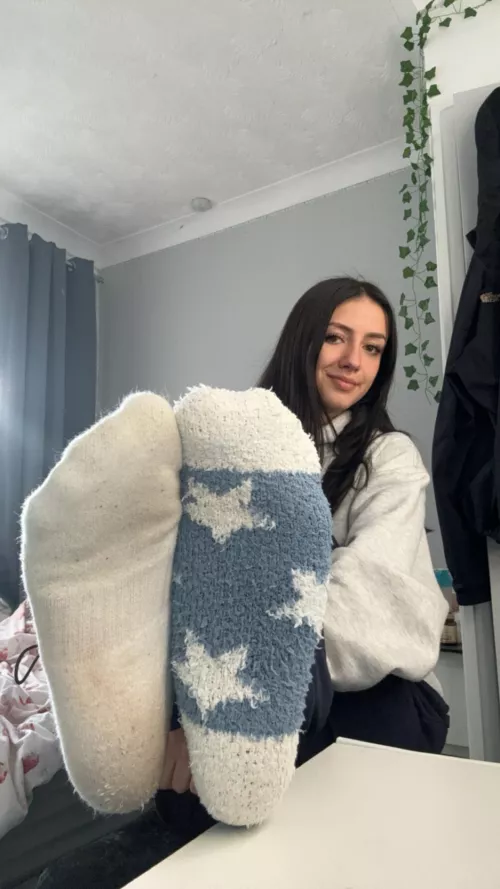 Which sock do you like more?
