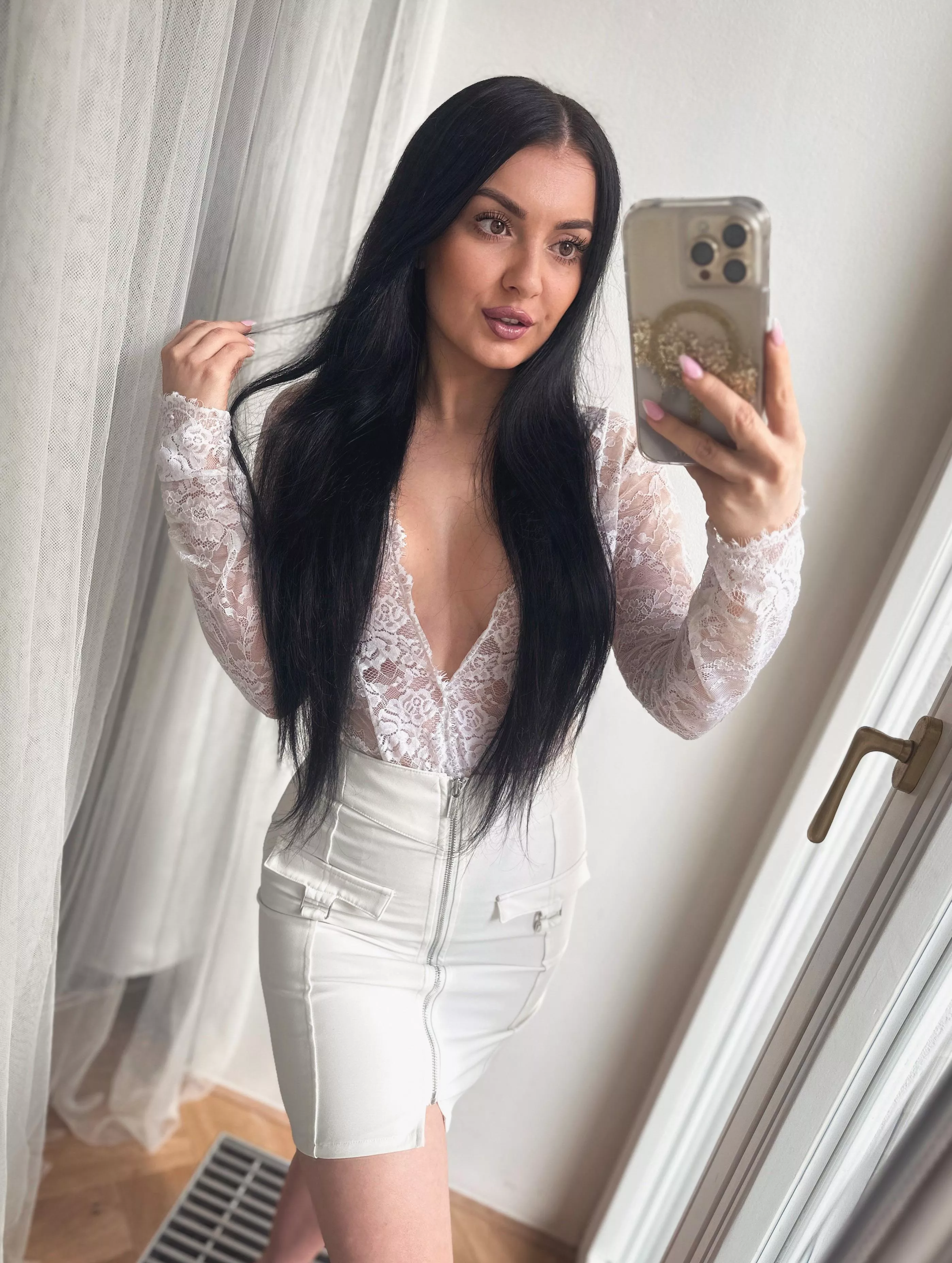 White 🤍