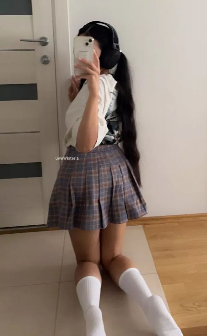 white socks 🤍