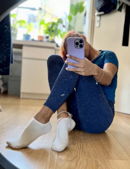 White socks are my favourite 😈