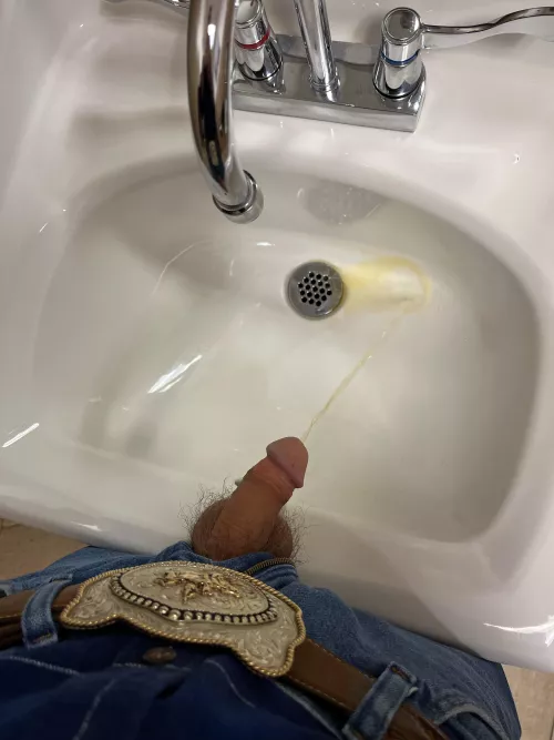 Who else likes to conserve water when they’re in public