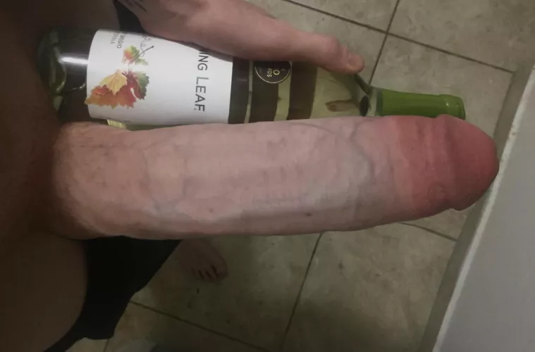 Who else loves wine ?