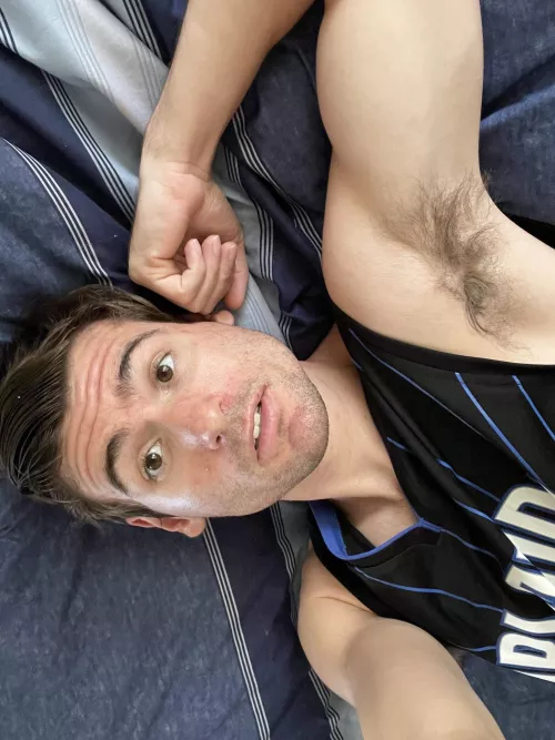 Who else zoomed in on my roommate armpit? That texture