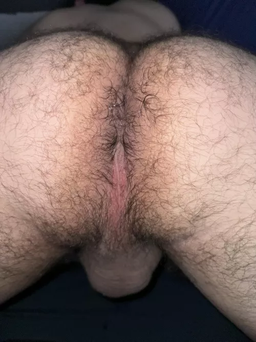 Who gonna come eat me out?? 