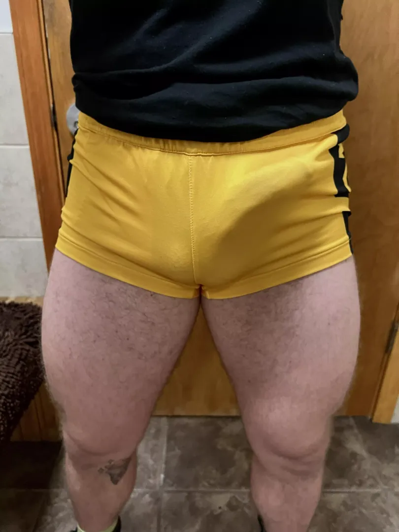 Who likes bananas