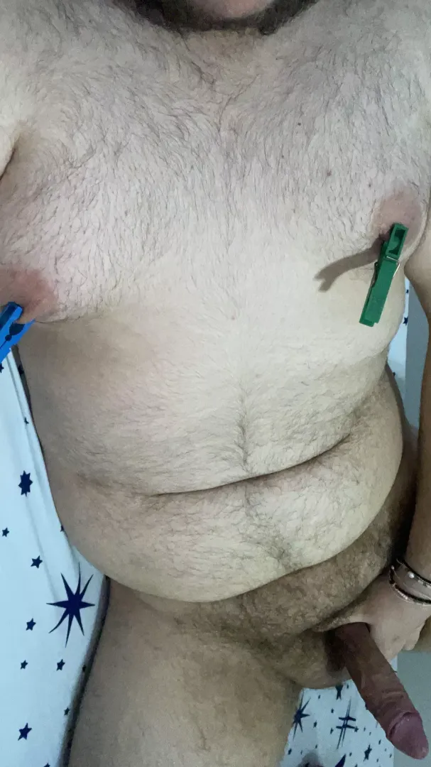 who likes big hung chubby burly hairy bears? message me