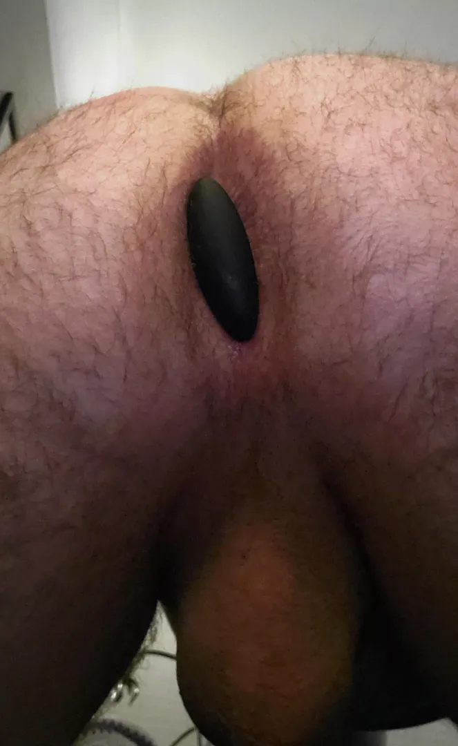 Who likes fuzzy man butt?
