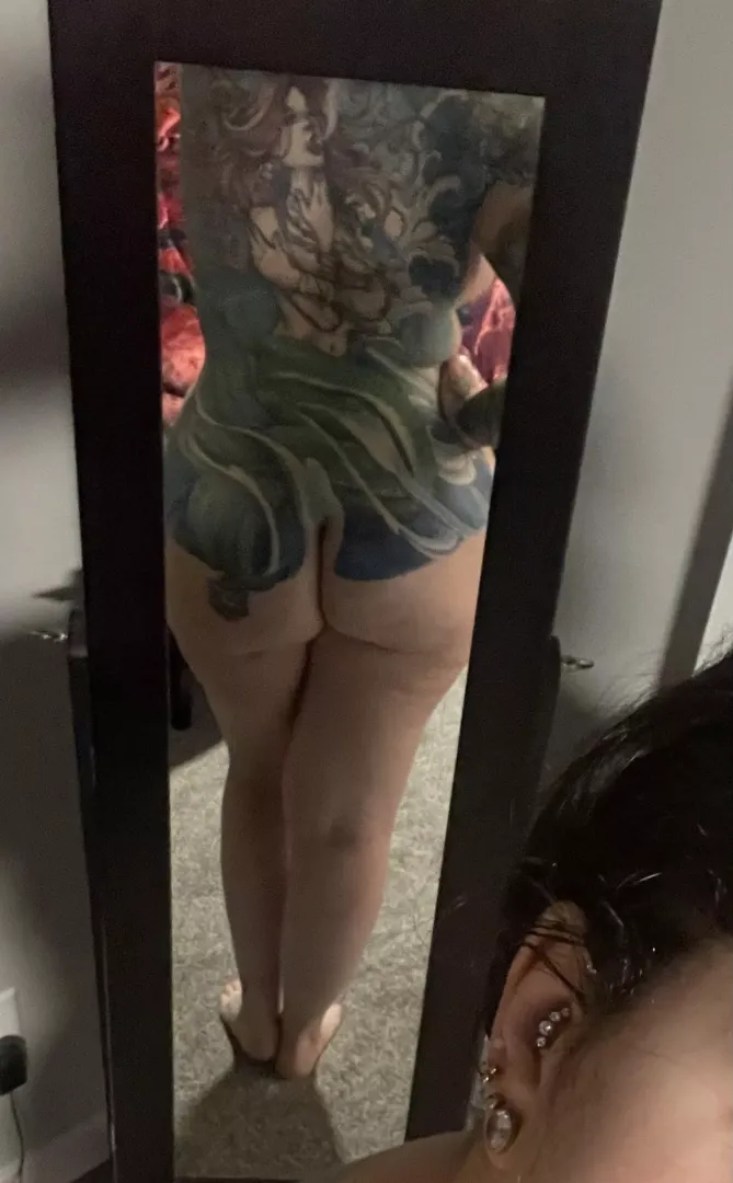 Who likes my back piece