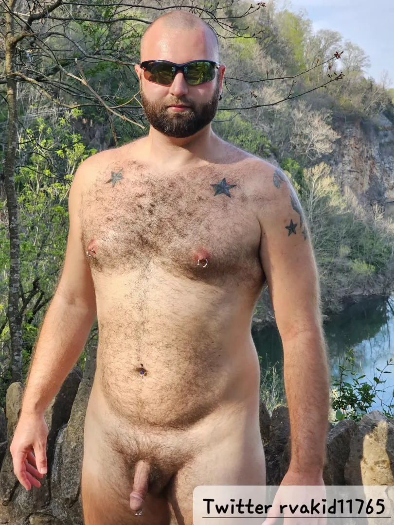 Who lobes the outdoors