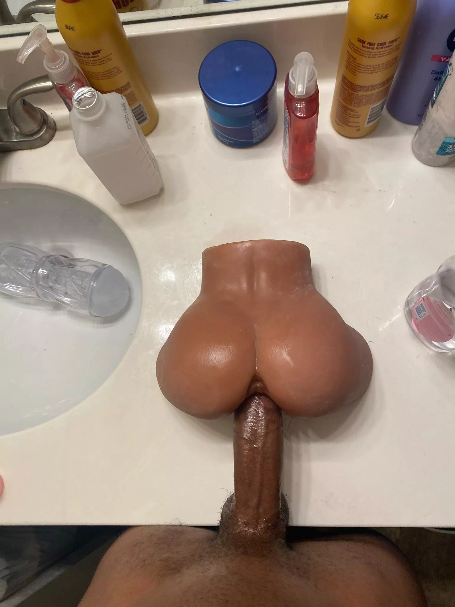 Who wanna be my bottom?