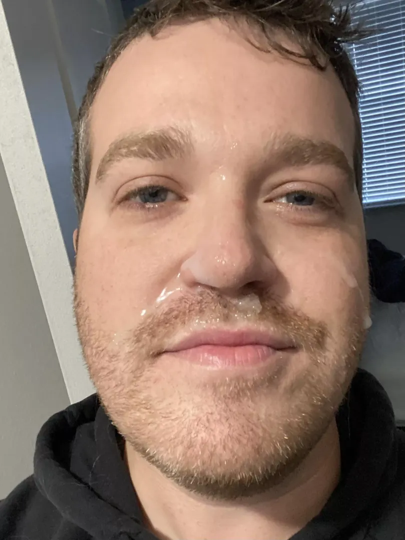 Who wants to add their load to my face? DM open