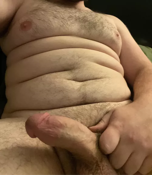 Who wants to chat and trade pics