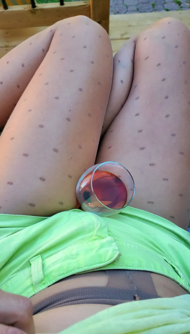Who wants to drink from my glass