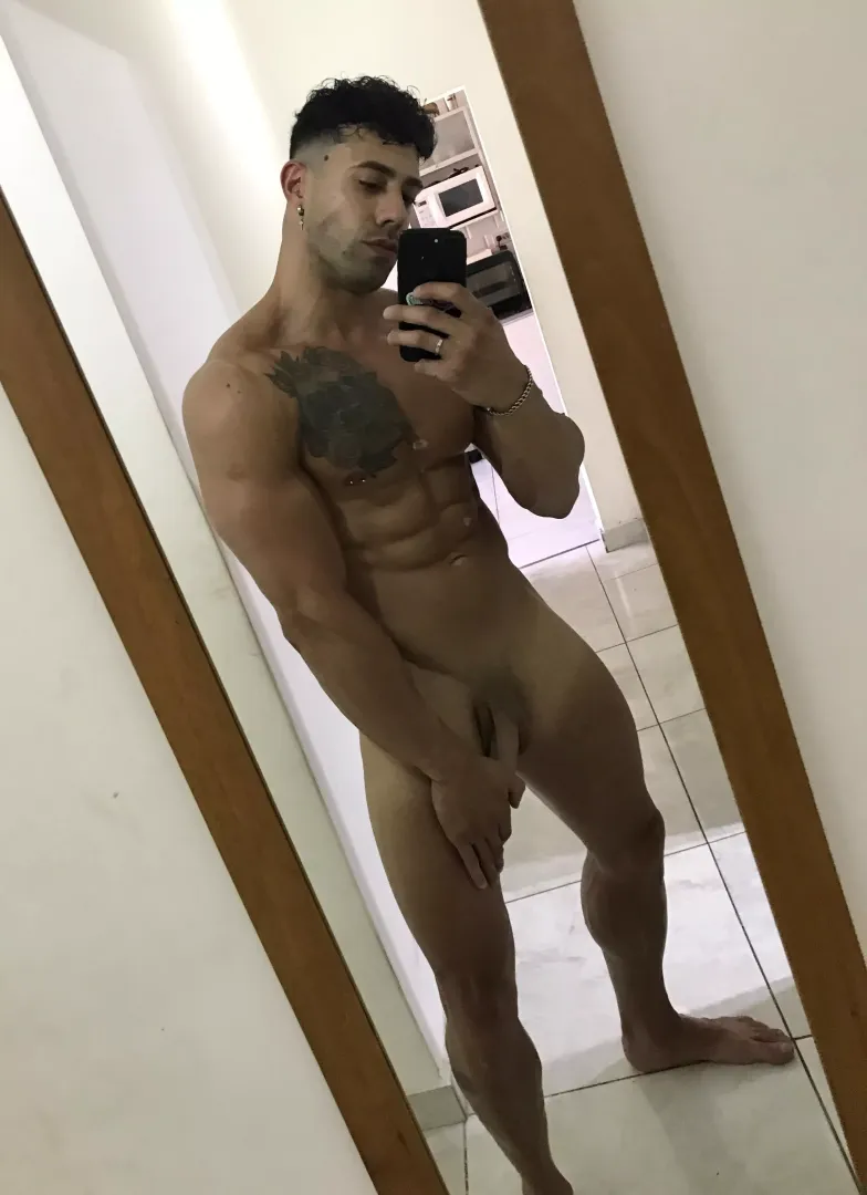Who wants to fuck with me?