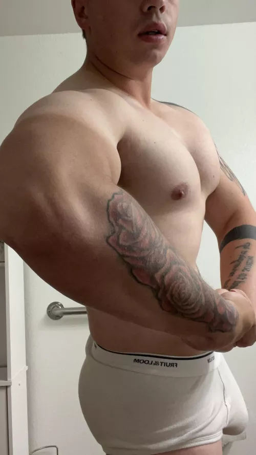 Who wants to go to the gym with me?