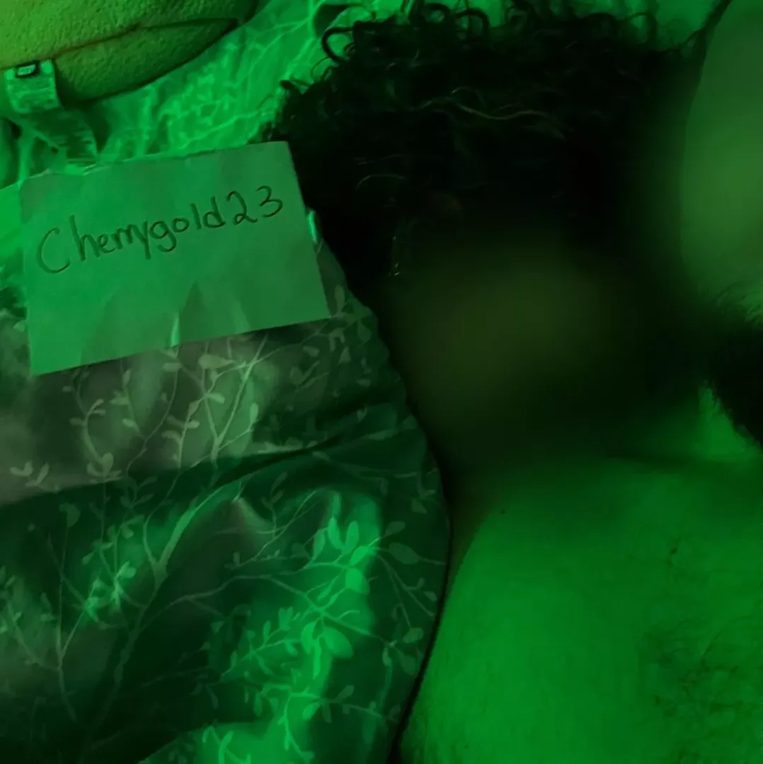 Who wants to join us in bed ? Verification Post* Real