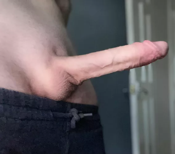 Who Wants To Make Me Cum?