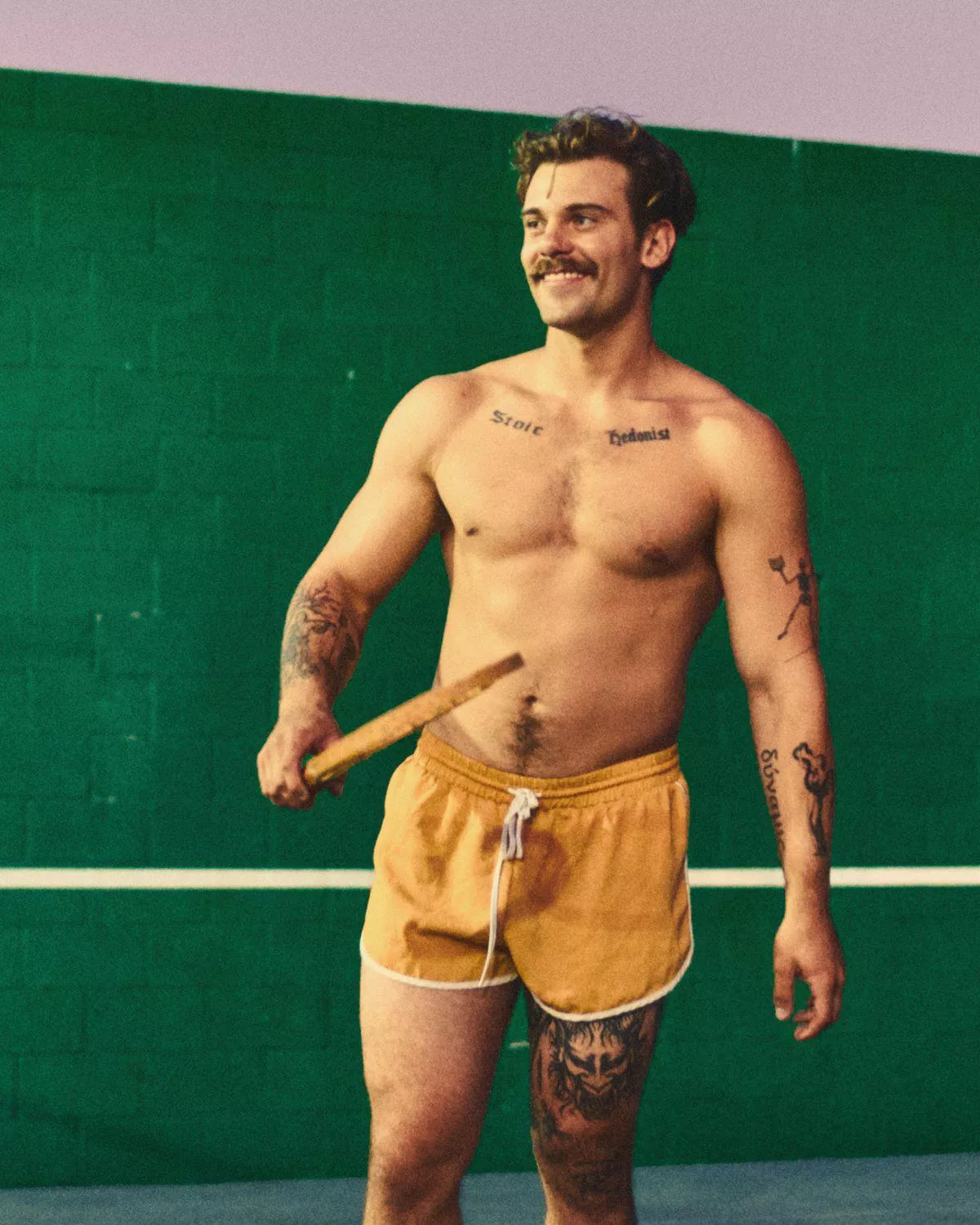 Who wants to play some tennis? We can fuck after ;)