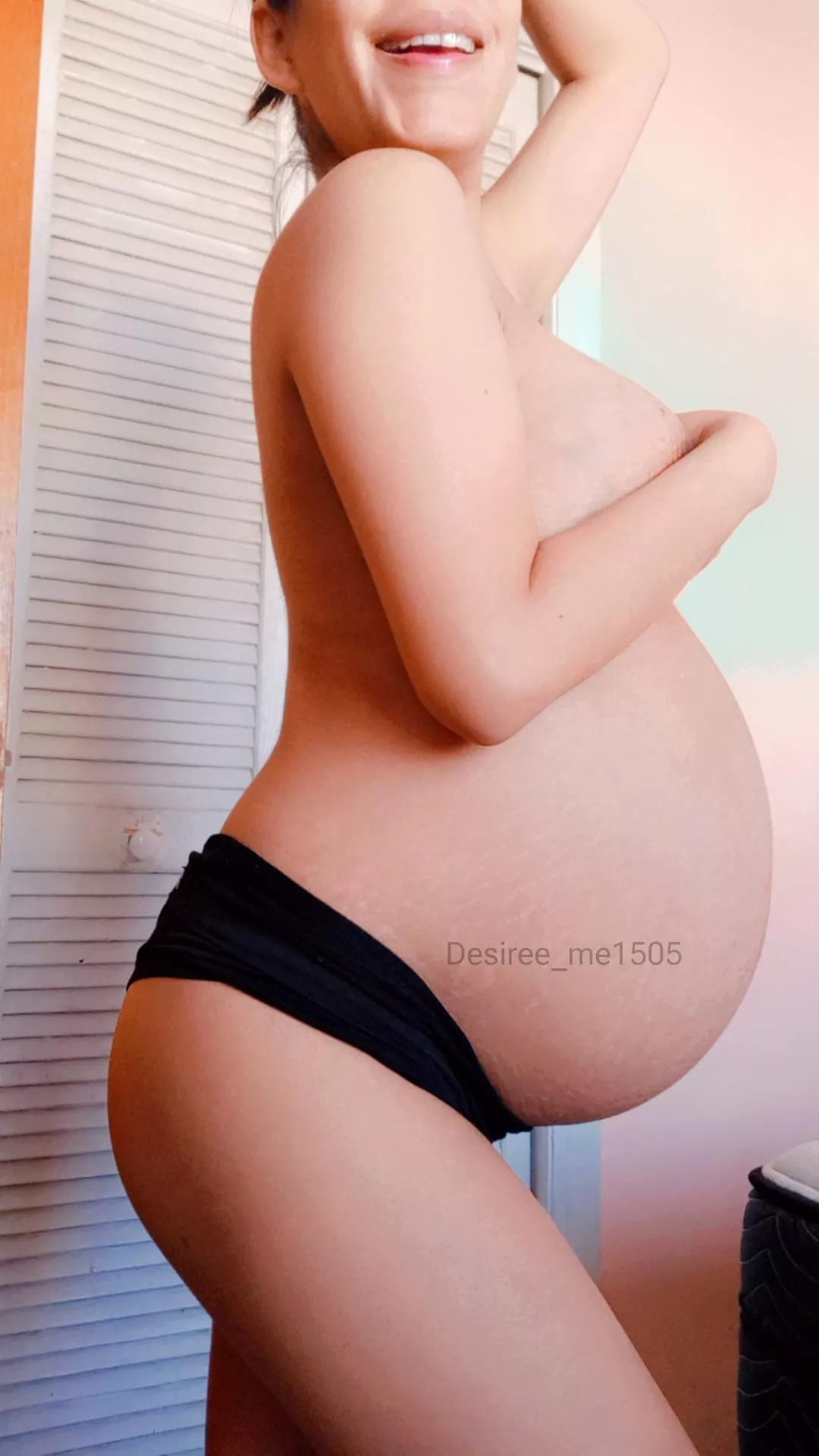 Who wants to play with mommy??