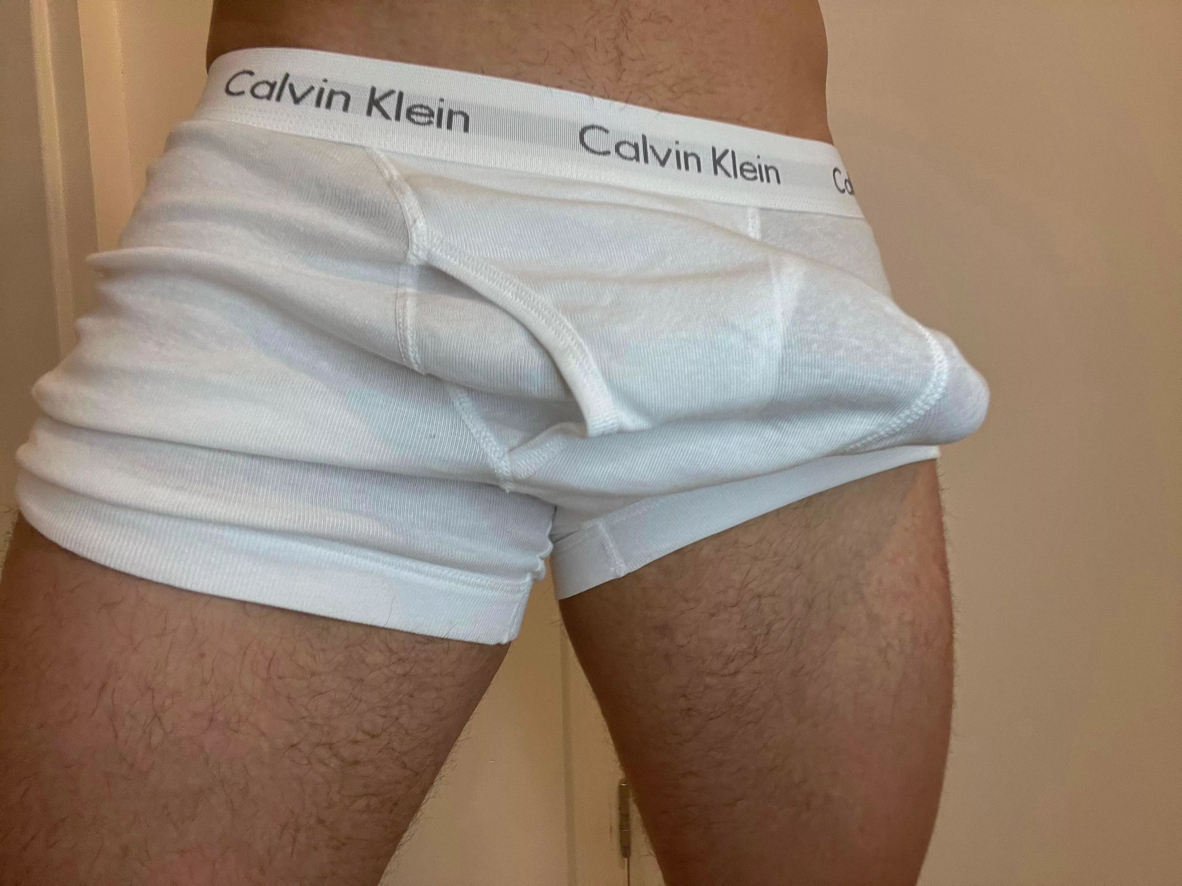 Who wants to pull these off and fill up their mouth? 💦