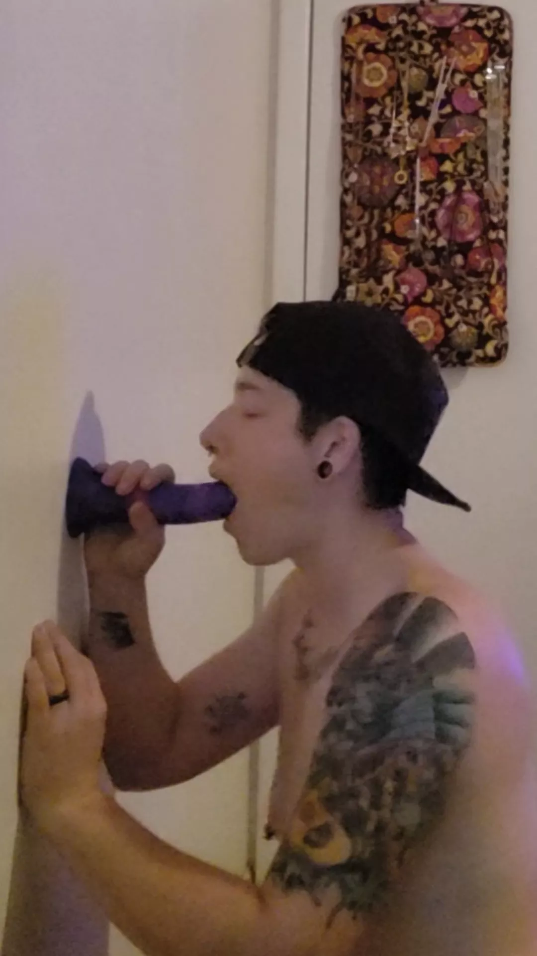 who wants to see me give this dildo head?