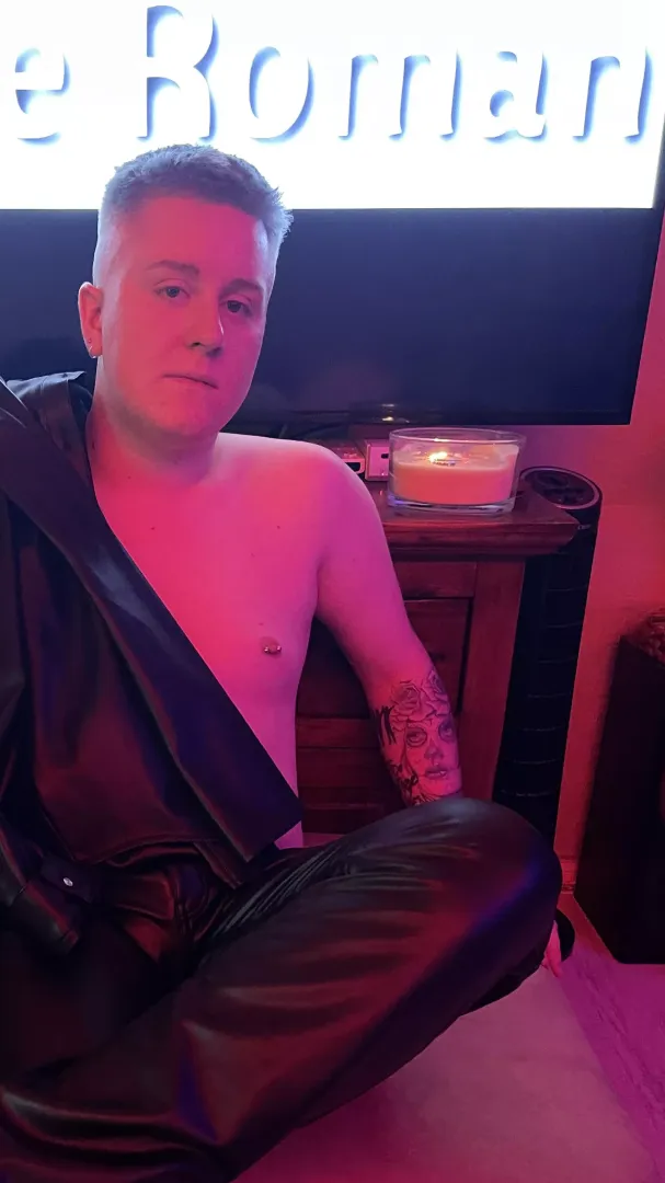 Who wants to sext?