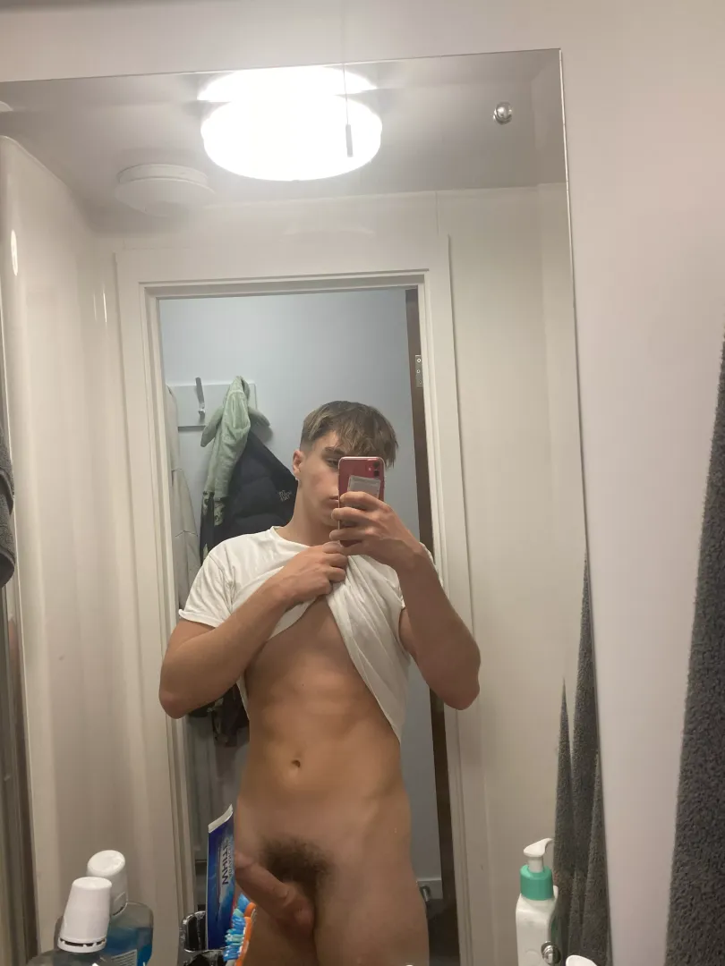 who wants to snap ?