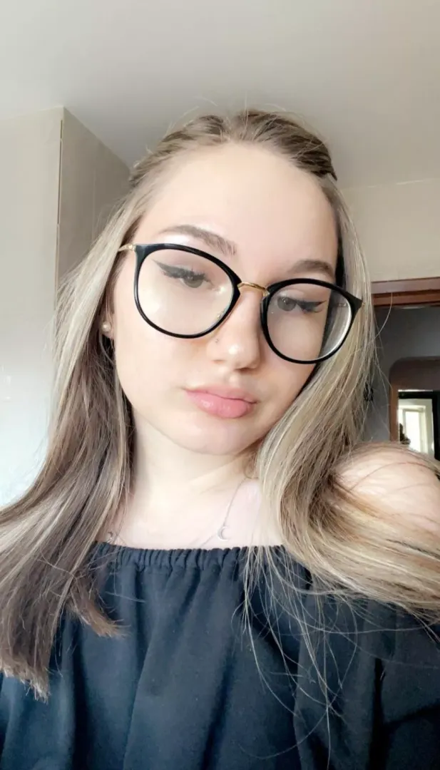 whoever like this will get a surprise (instant)🥰👻 lona_sara45