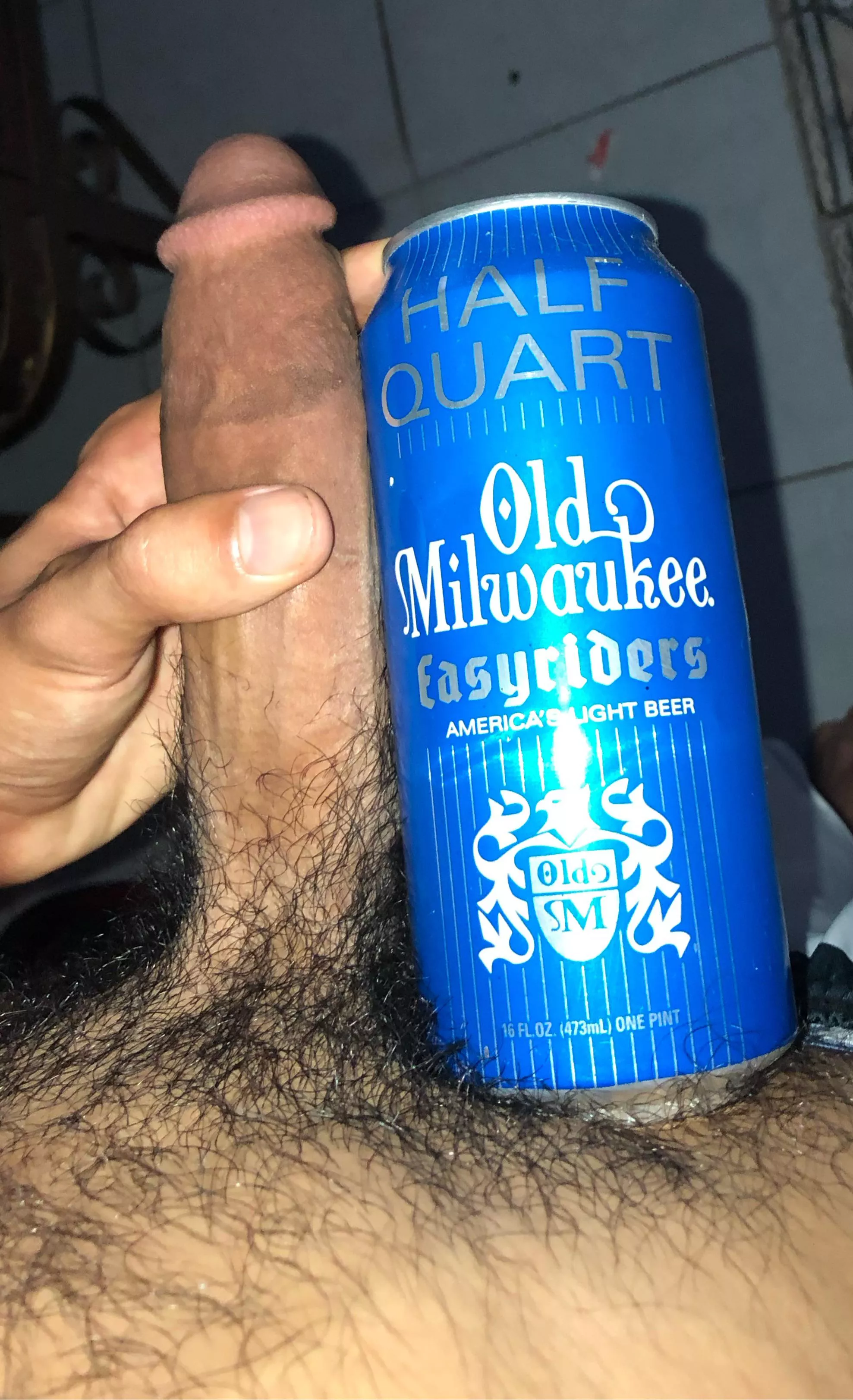 Whos able to say that is bigger than a half quart can