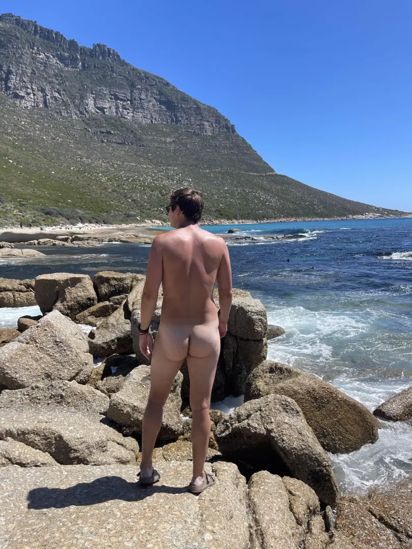 Who’s down for a beach day
