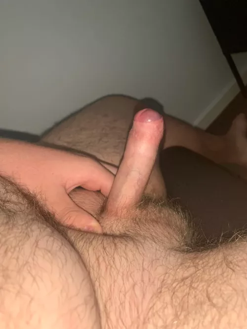 who’s hornyy?
