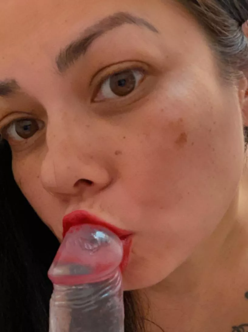 Why is this the only white cock I have at the moment 😭