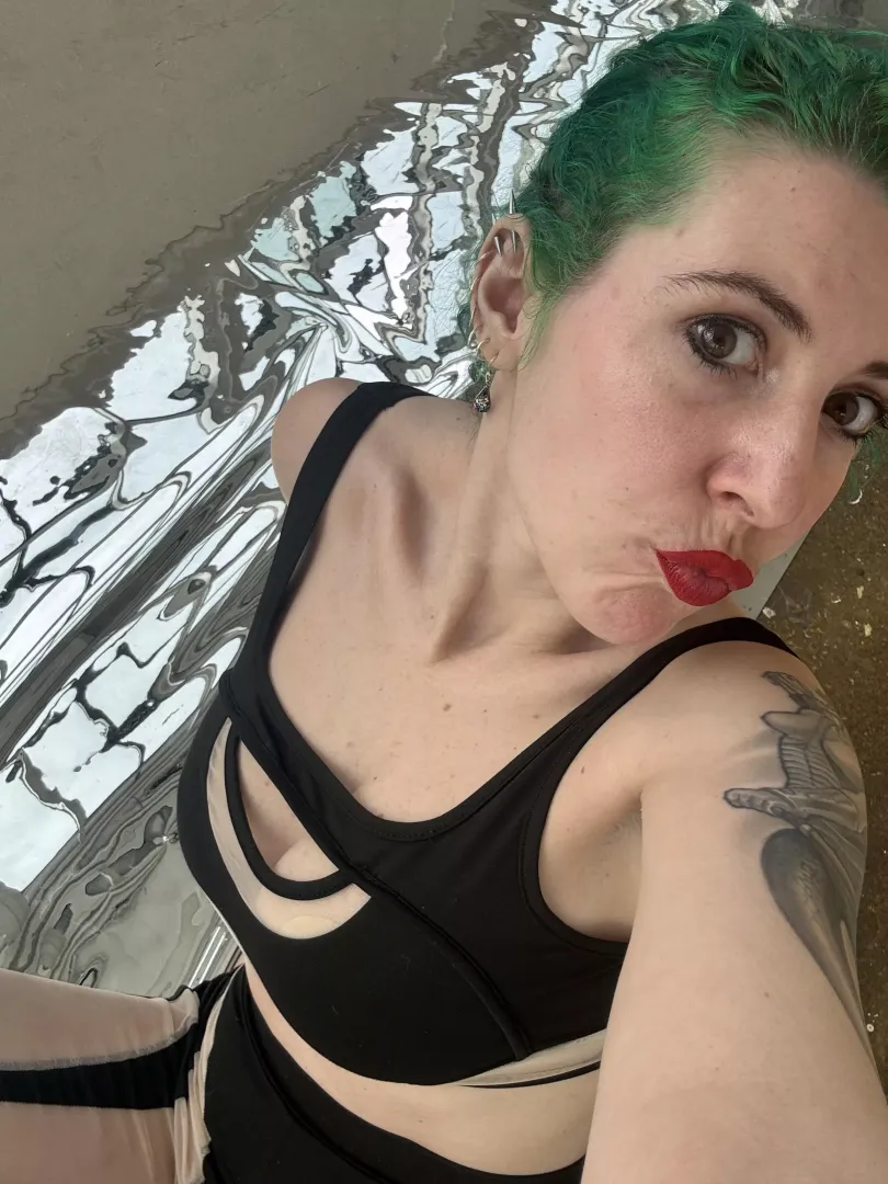 Wide eyed pout