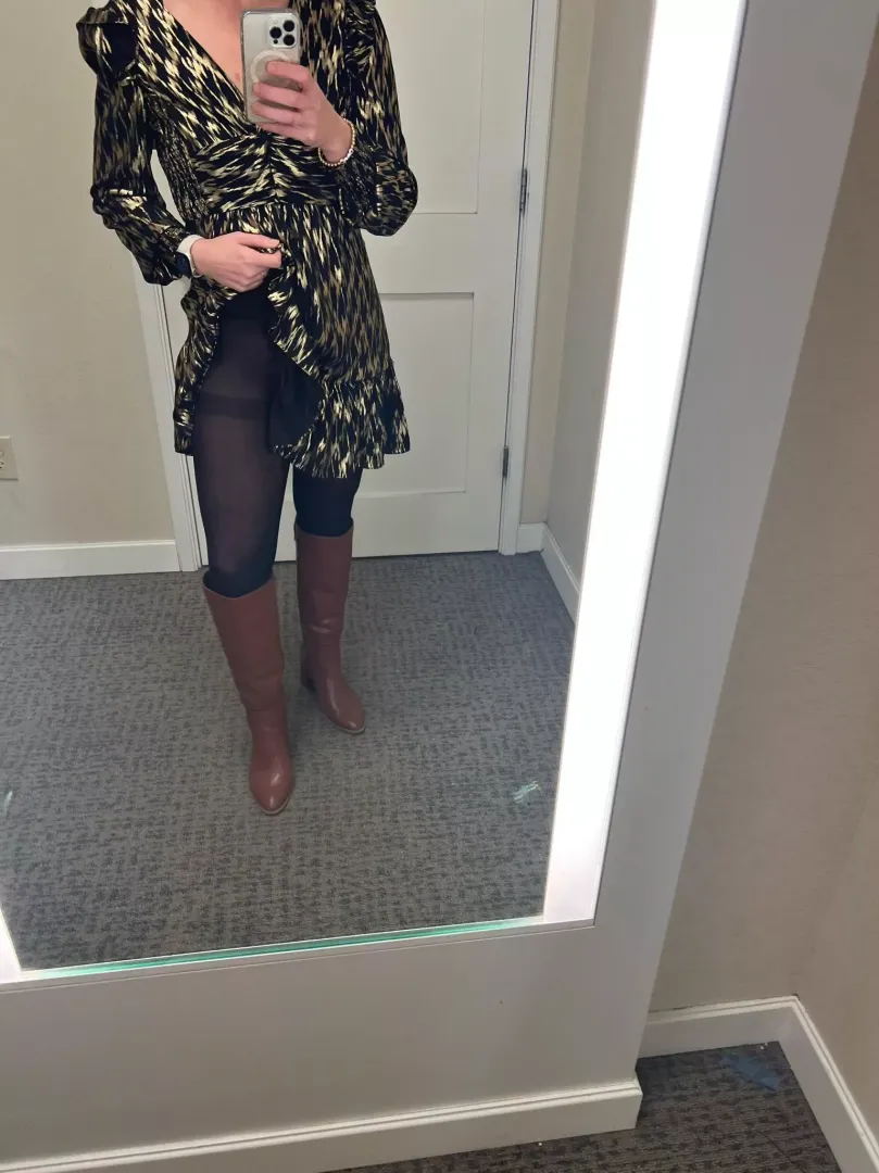Wi[f]e teasing