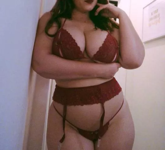 Wifey 29yo