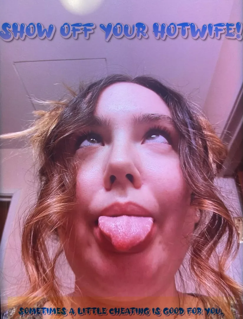 Wifey loves showing off to cocks in her DMs, she says she can’t help it 