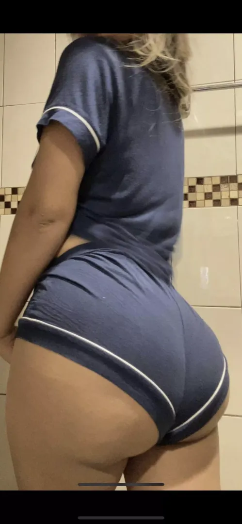 Wifey needs a spanking!!