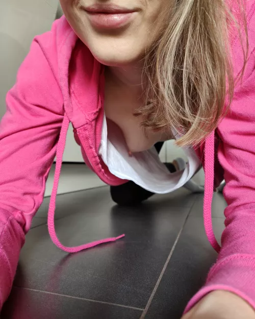 Will you help me to clean the floor?