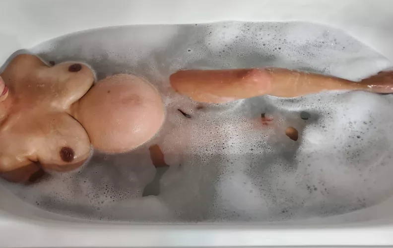 Will you join me in the bath?