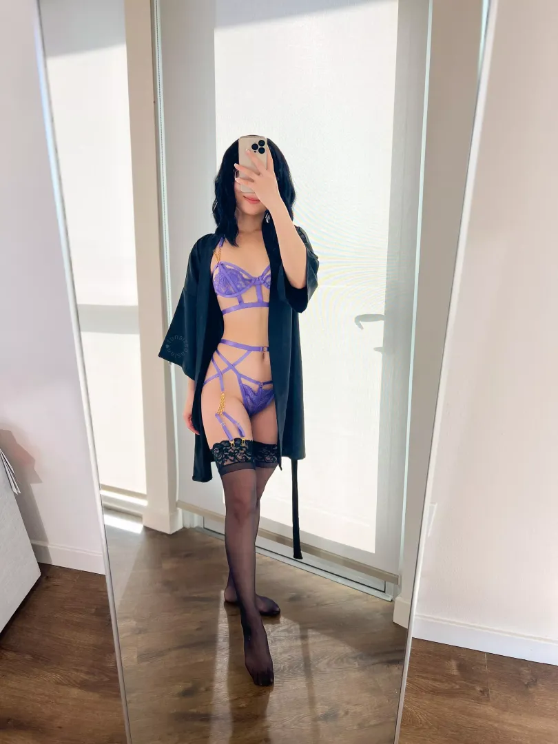 Wishing I had someone to dress up for like this