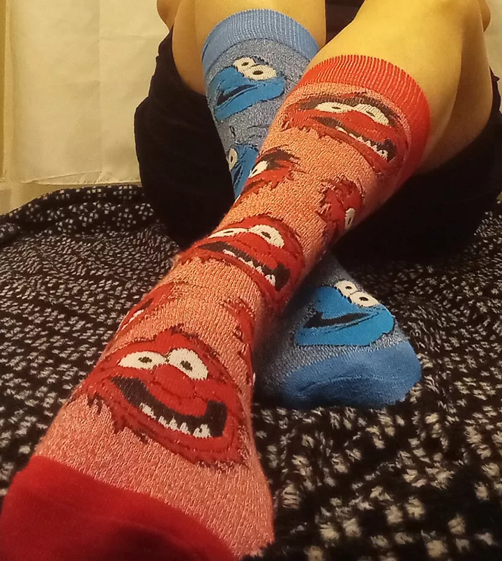 With so many cute socks to choose from, sometimes I just have a hard time deciding which to wear! DM me to choose your own! Daily and weekly rates available, add ons and multiple pairs encouraged! 😘